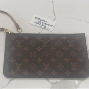 Louis Vuitton Neverful GM pouch AUTHENTIC